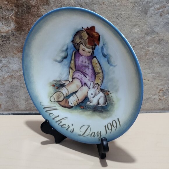 Schmid Hummel Mothers Day 1991 Soft and Gentle Decorative Wall Hanging Plate - Picture 7 of 11